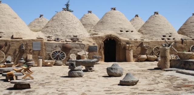 Harran`daki arkeolojik kazılar turizme katkı sağlıyor