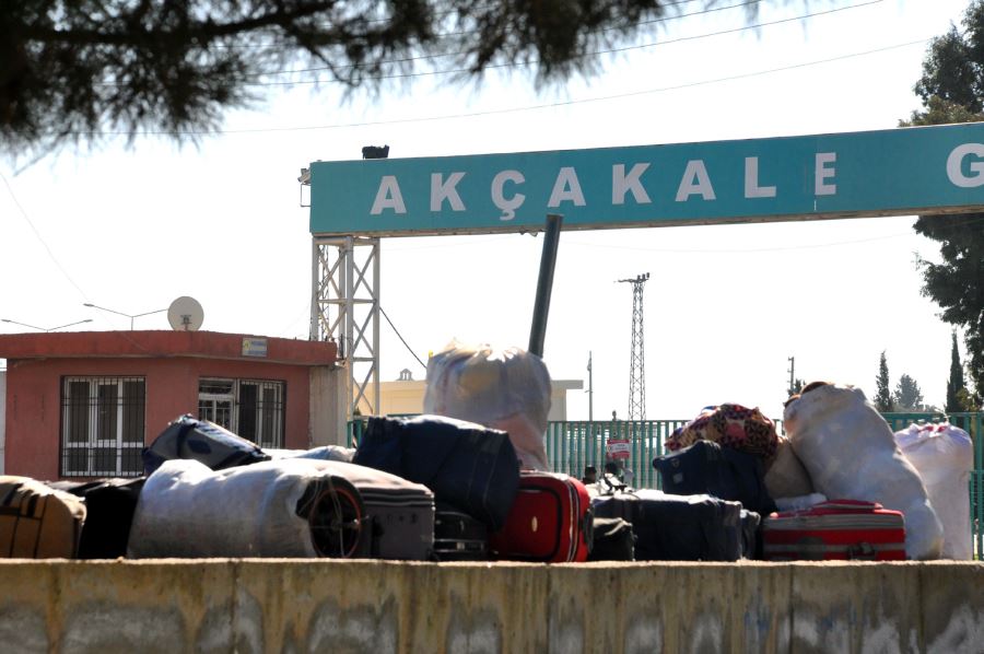 Akçakale Gümrük Kapısı tam kapasite ile çalışmaya başladı