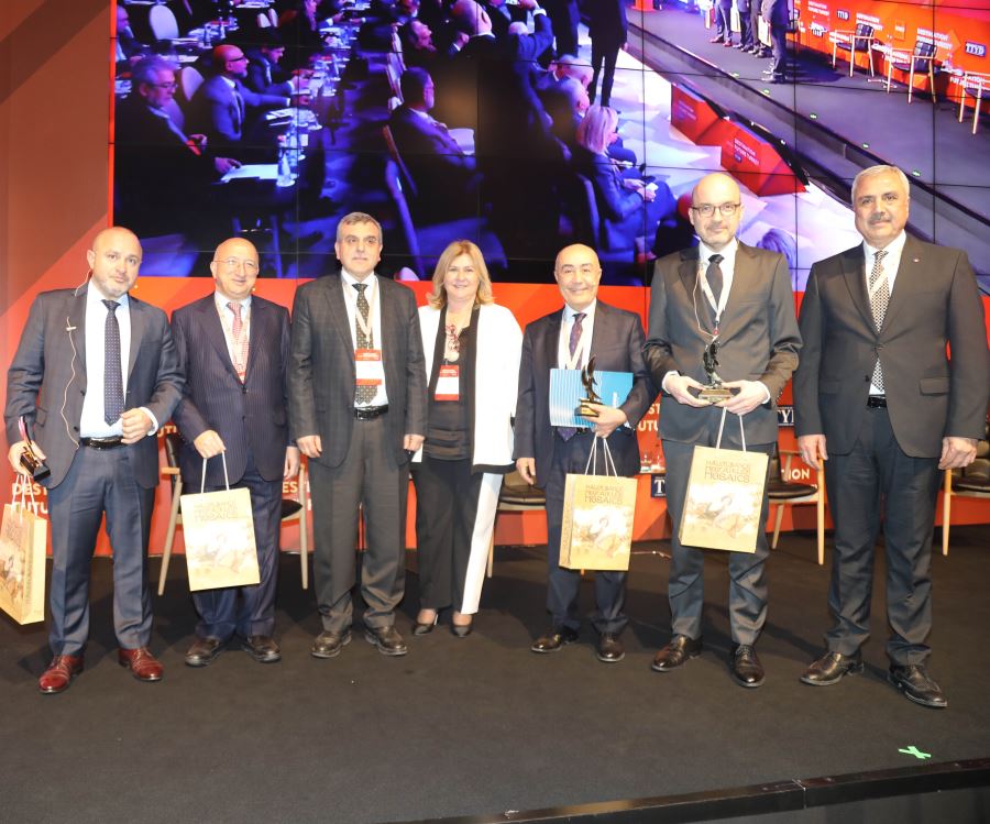 BAŞKAN BEYAZGÜL, YERLİ VE YABANCI YATIRIMCILARI ŞANLIURFA