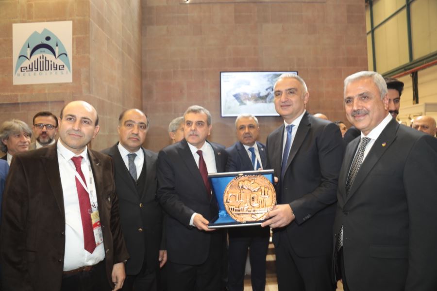 BAŞKAN BEYAZGÜL