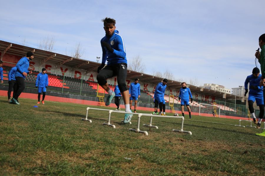 Karaköprü Belediyespor futbolcularından Yomraspor açıklaması;