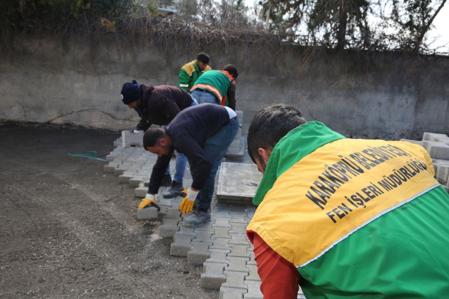 KARAKÖPRÜDE KIRSAL MAHALLE YOLLARI KİLİTLİ PARKE TAŞIYLA DÖŞENİYOR