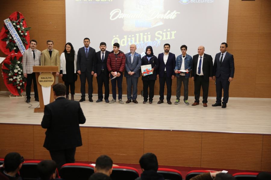 ŞİİR YARIŞMASININ ÖDÜLLERİ SAHİPLERİNİ BULDU
