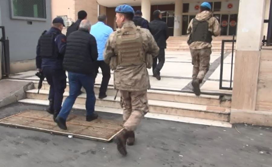 Şanlıurfa’da terör operasyonu: 8 gözaltı