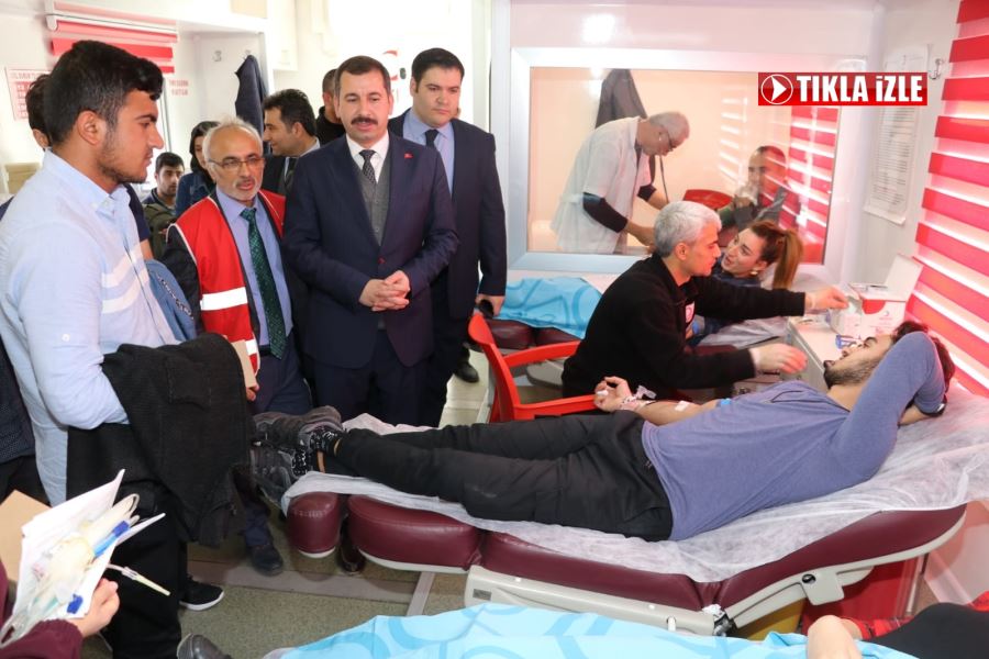 BAŞKAN BAYDİLLİ KAN BAĞIŞI ETKİNLİĞİNE KATILDI