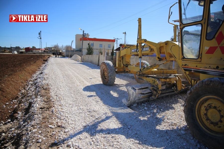 HALİLİYE, YOL YAPIM ÇALIŞMALARINA HIZ VERDİ