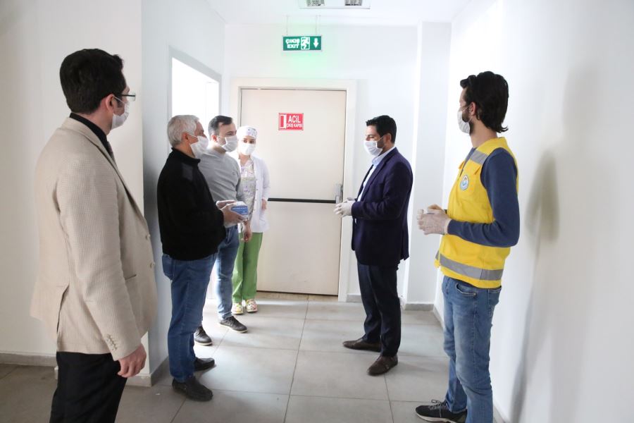 HALİLİYE’DEN AİLE SAĞLIK MERKEZLERİNE MASKE DAĞITIMI