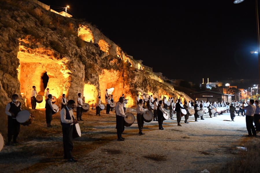 BÜYÜKŞEHİR