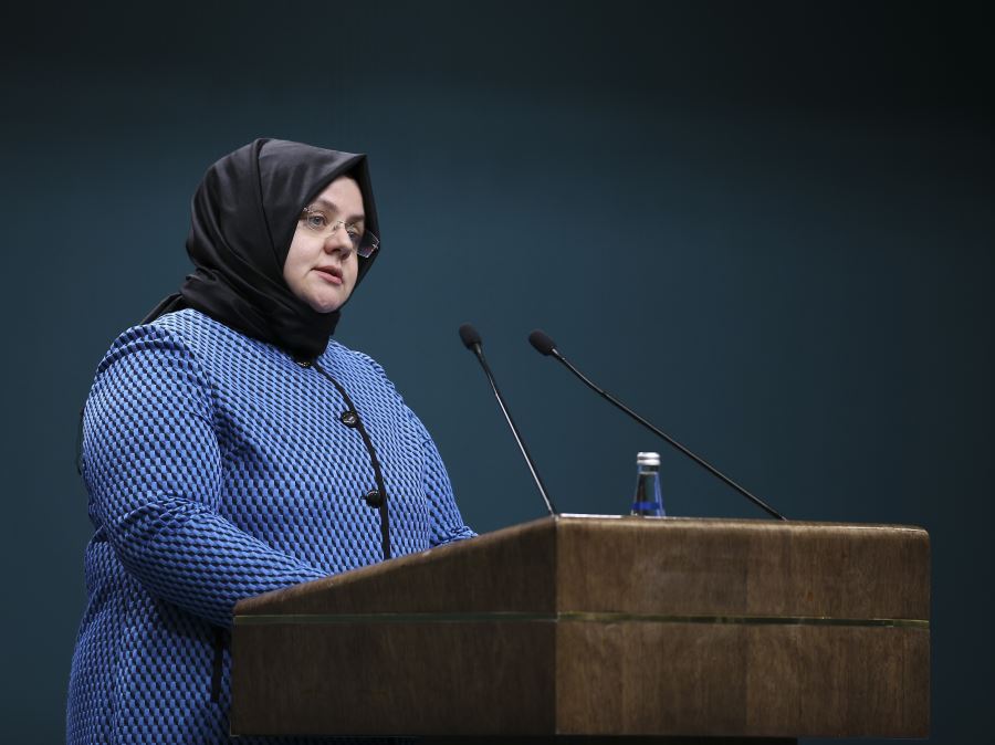 Bakan Selçuk; “ALO 170 hattımıza 4.8 milyon çağrı aldık”