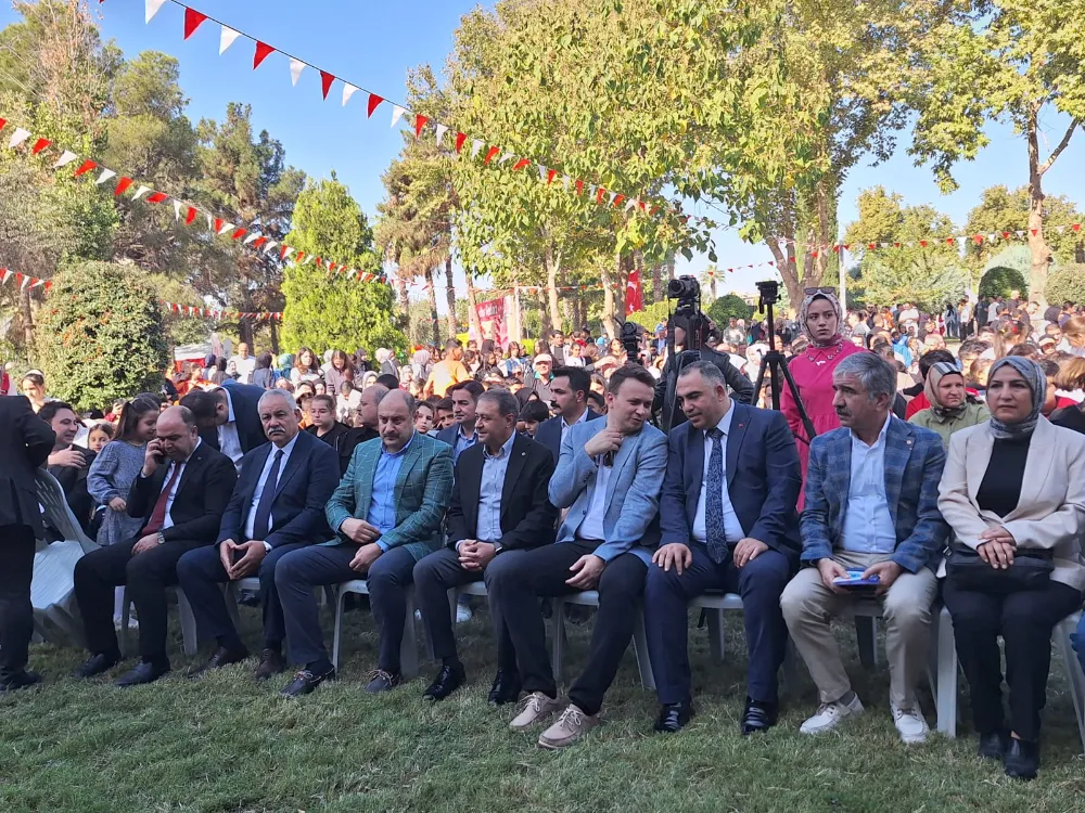 ŞANLIURFA’DA ÇOCUK, GENÇLİK ETKİNLİĞİ COŞKUYLA GERÇEKLEŞTİ