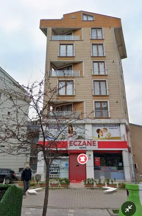 GEBZE’DE ÇÖKEN BİNANIN ESKİ HALİ ORTAYA ÇIKTI