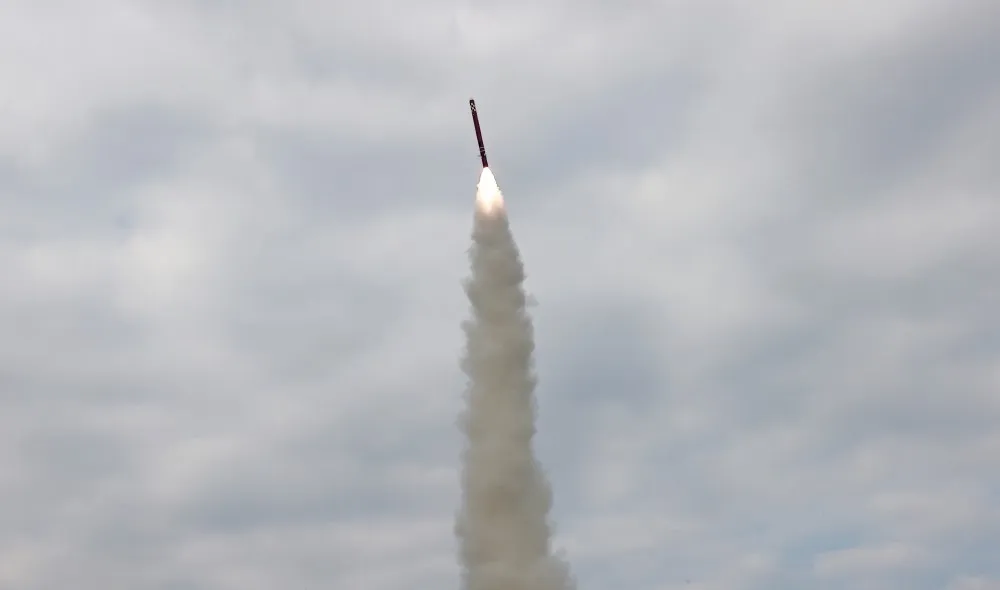 TRUMP’IN GÜNEY KORE ZİYARETİNİN HEMEN ÖNCESİNDE KUZEY KORE’DEN YENİ FÜZE DENEMESİ