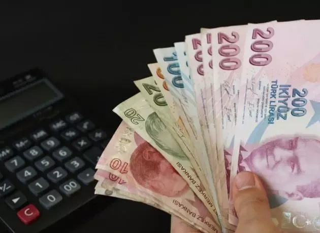 Emeklilere Tarihin En Kapsamlı Desteği: Üç Bakanlık Eşgüdüm Halinde Hizmet Seferberliği Yürütüyor