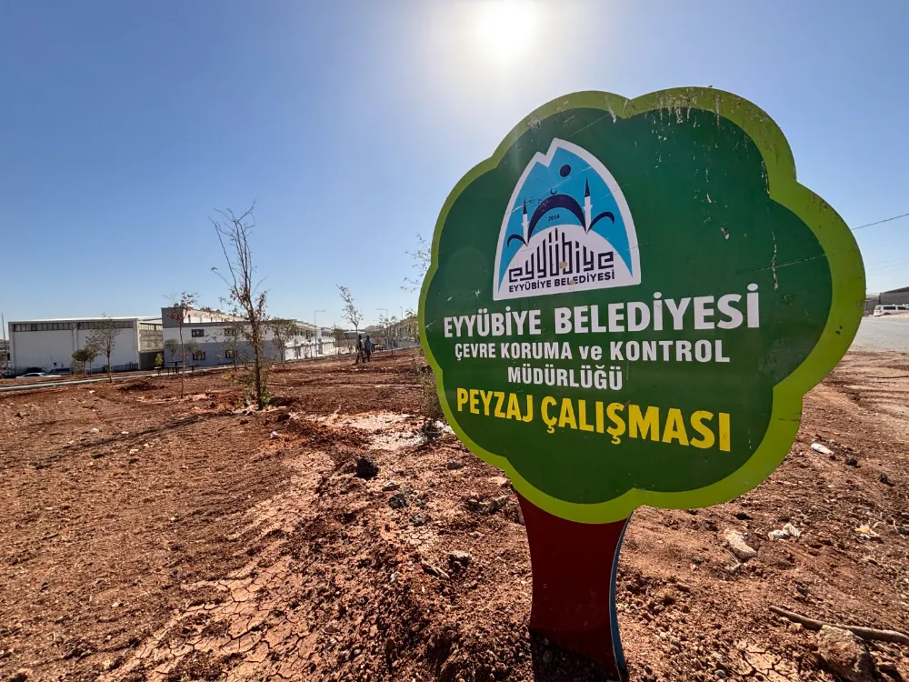 AYAKKABICILAR SİTESİ PARKI TAMAMLANIYOR