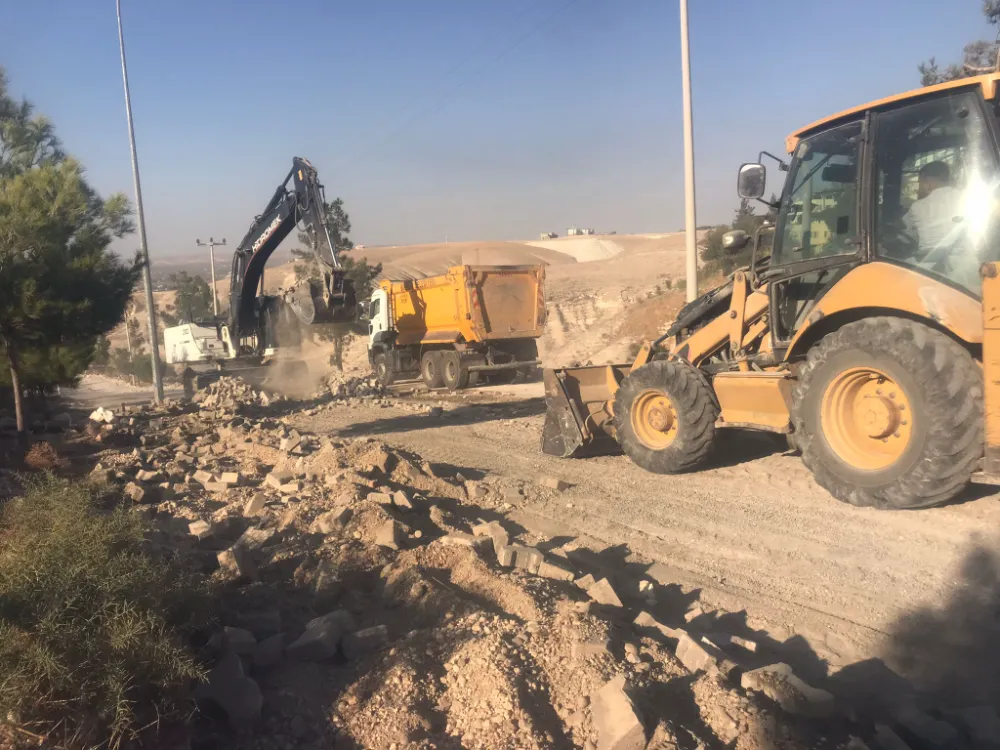 Başkan Mehmet Begit: “Birecik – TOKİ Konutları Arasındaki Yolumuzu Yeniliyoruz”