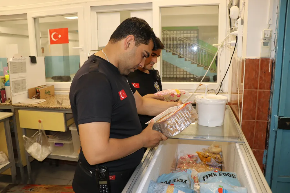 HALİLİYE’DE OKUL KANTİNLERİNDE ÖĞRENCİ SAĞLIĞI İÇİN DENETİM