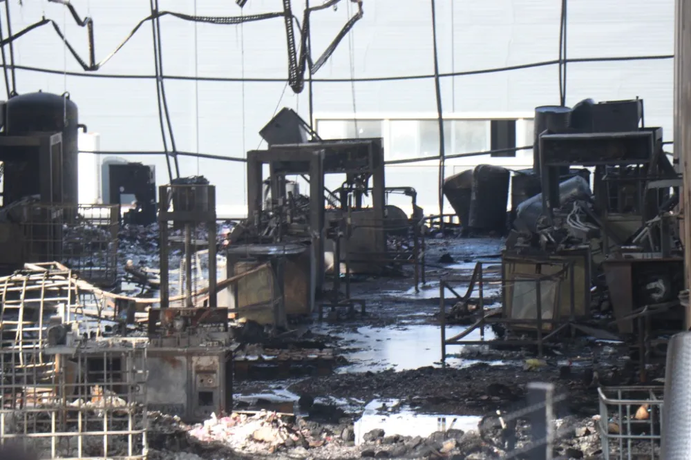 6 KİŞİNİN ÖLDÜĞÜ YANGINININ İLK ANLARINA AİT GÖRÜNTÜLER ORTAYA ÇIKTI