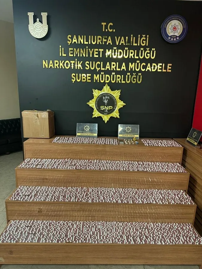 ŞANLIURFA’DA UYUŞTURUCU OPERASYONU: 3 GÖZALTI