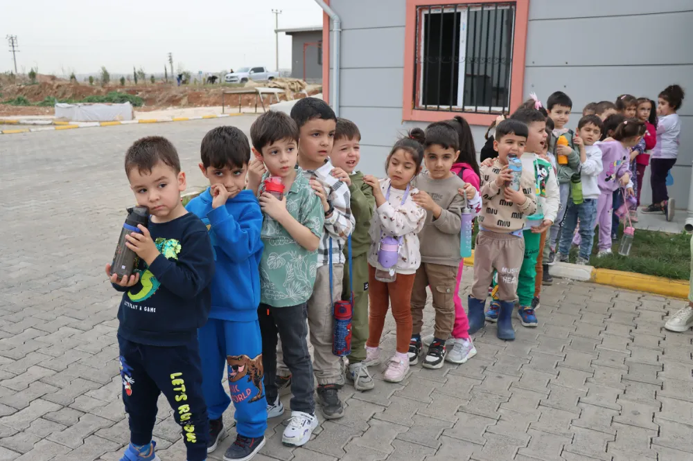 MİNİK ÖĞRENCİLERE ÇEVRE BİLİNCİ AŞILANDI