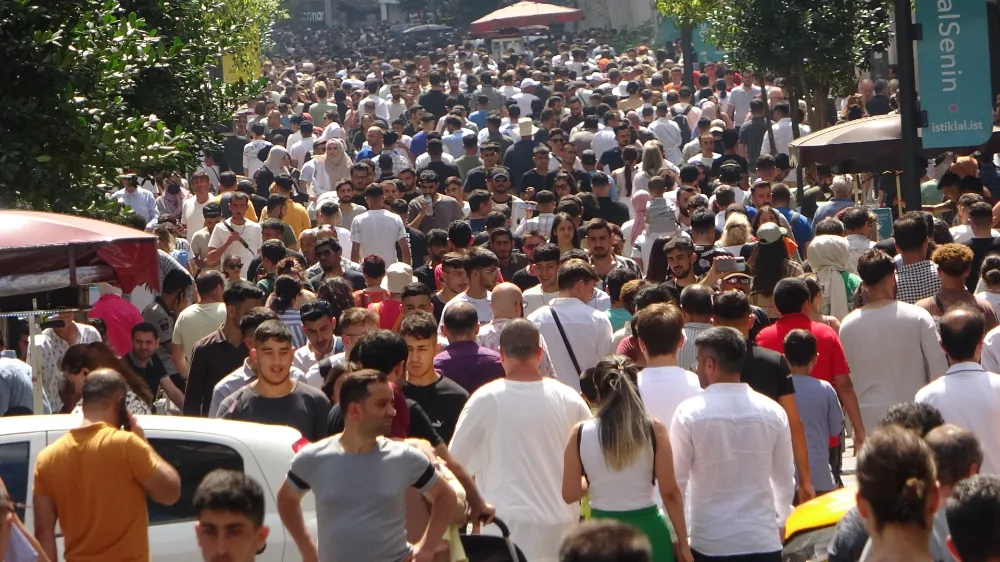 İŞSİZLİK ORANI BİRİNCİ ÇEYREKTE YÜZDE 8,2 SEVİYESİNDE GERÇEKLEŞTİ