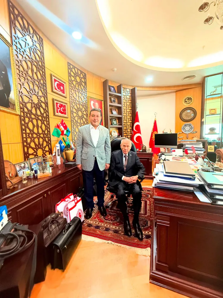 BAŞKAN ÖZYAVUZ