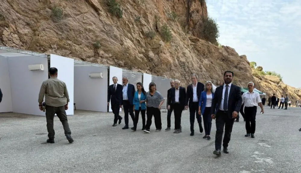 TERÖR ÖRGÜTÜ PKK’NIN SİLAH BIRAKMA ALANINDA HAREKETLİLİK