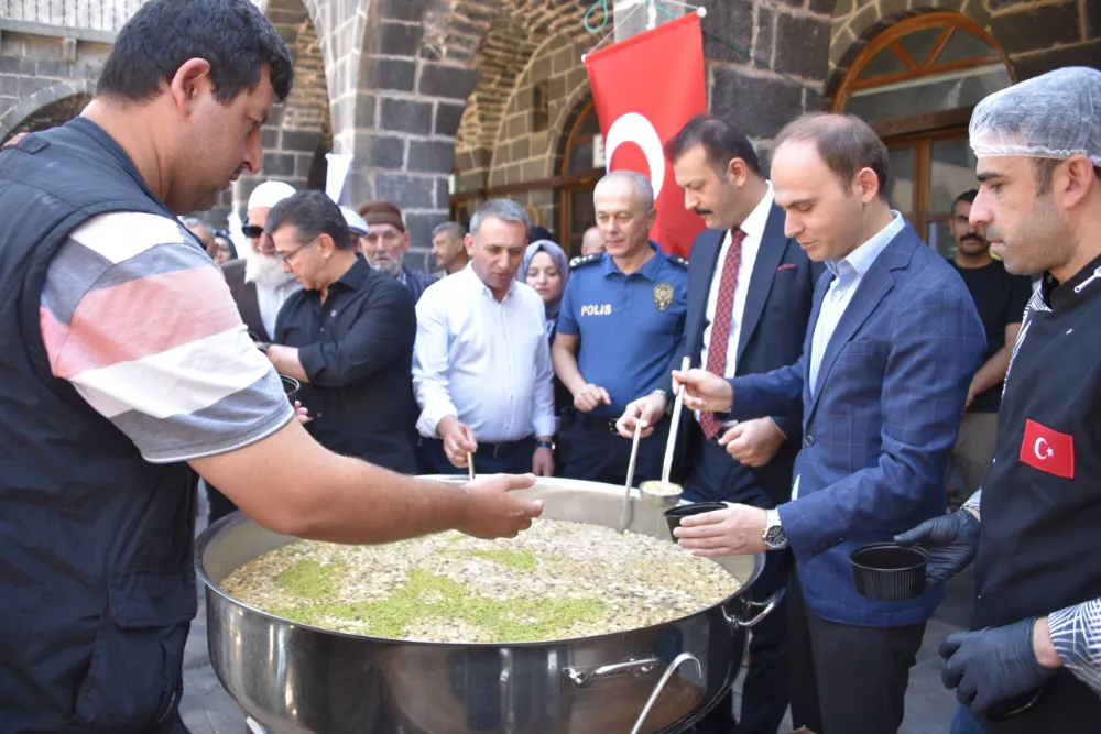 SİVEREK’TE AŞURE GÜNÜ ETKİNLİĞİ DÜZENLENDİ