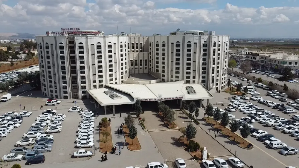 ŞANLIURFA’DA BEYİN TÜMÖRLERİNDE GÜVENLİ TANI YÖNTEMİ: NÖRONAVİGASYON DESTEKLİ BİYOPSİ.