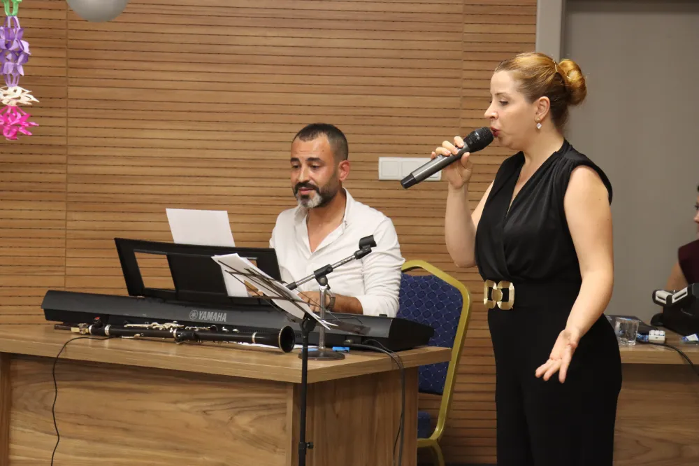 ESENTEPE GENÇLİK MERKEZİ YAZ KURSLARI SONA ERDİ