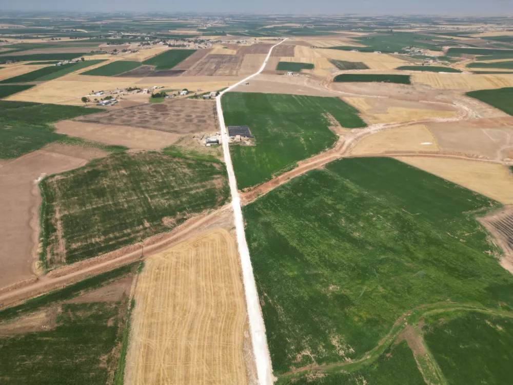 HARRAN’DA ÇAMURLU YOLLAR TARİH OLUYOR 