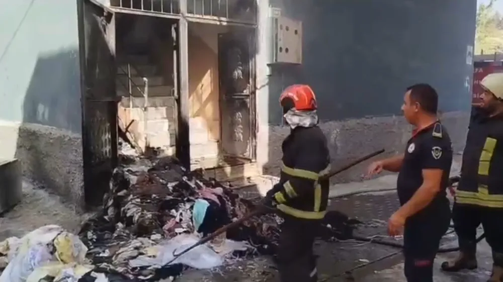 PANİĞE NEDEN OLAN EV YANGINI KISA SÜREDE SÖNDÜRÜLDÜ