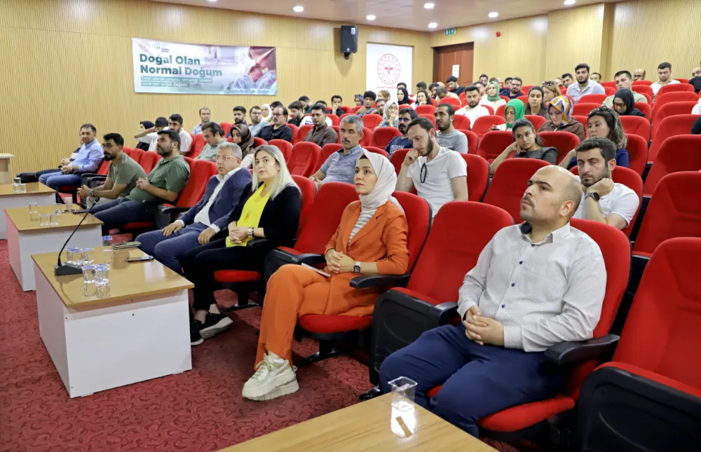 AİLE HEKİMLERİNE YÖNELİK EĞİTİM PROGRAMI DÜZENLENDİ