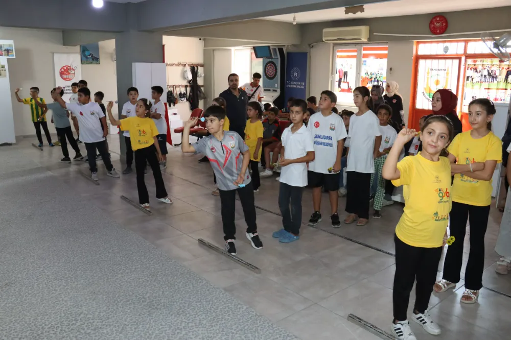 ZAFER BAYRAMI DART TURNUVASINDA ÖDÜLLER SAHİPLERİNİ BULDU