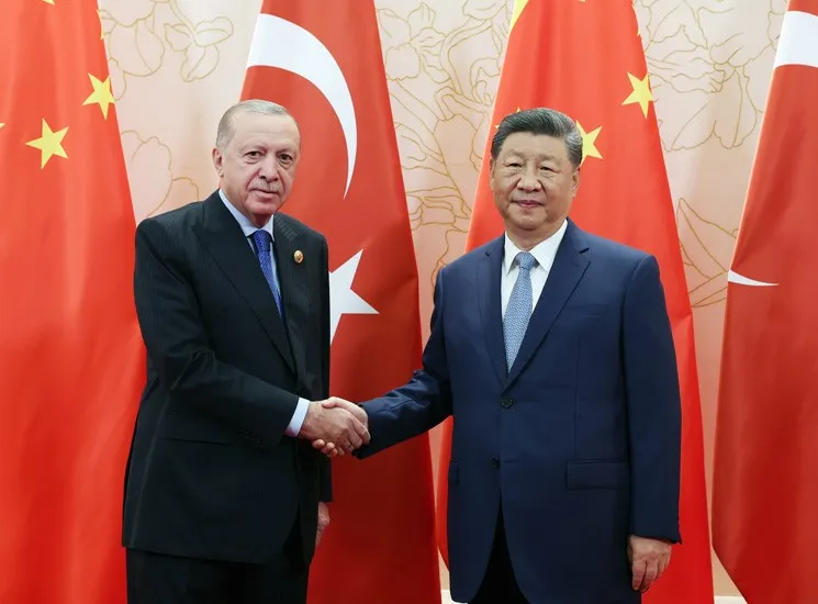 CUMHURBAŞKANI ERDOĞAN, ÇİN DEVLET BAŞKANI Xİ İLE GÖRÜŞTÜ