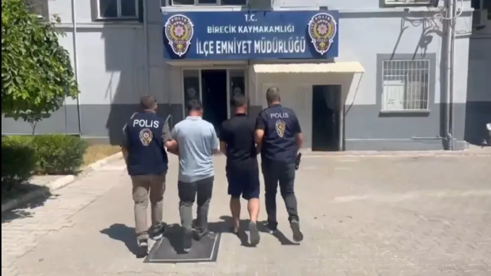 DÜĞÜNDE HAVAYA ATEŞ AÇAN 2 KİŞİ YAKALANDI