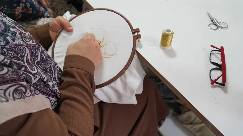 KADINLARIN GÜCÜYLE YÜKSELEN HALİLİYE: MİLLET EVLERİ UMUT KAPISI OLDU