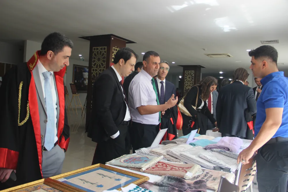 ADLİ YIL AÇILIŞINDA MAHKUMLARIN SERGİSİ BÜYÜK BEĞENİ ALDI 