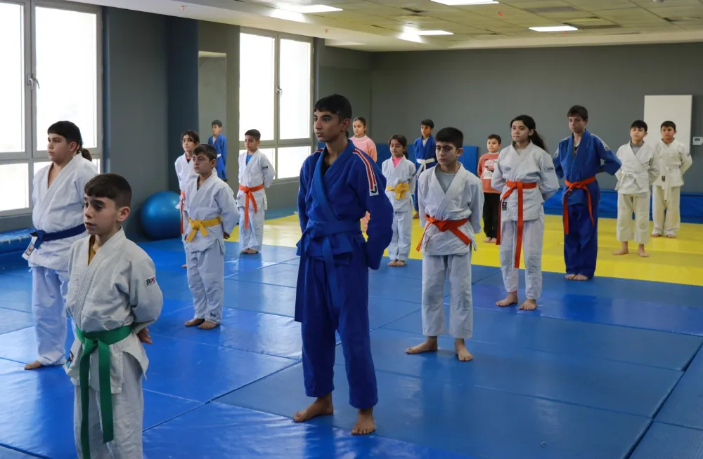 HALİLİYE’DE YAZ SPOR OKULLARI BÜYÜK İLGİ GÖRDÜ