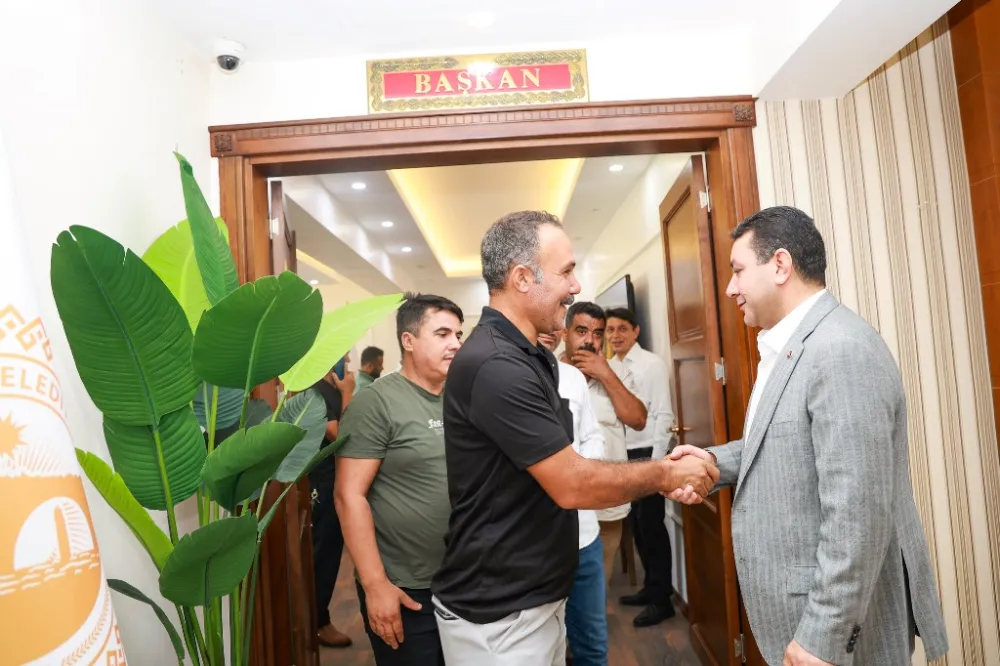 BAŞKAN ÖZYAVUZ: KENTSEL DÖNÜŞÜMÜ BAŞLATARAK ESNAFIMIZI YENİ VE MODERN YERLERİNE TAŞIYACAĞIZ