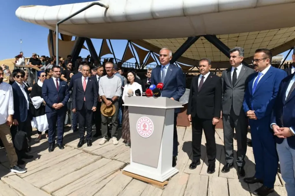Kültür ve Turizm Bakanı Mehmet Nuri Ersoy Şanlıurfa Mevlana Külliyesi’nde