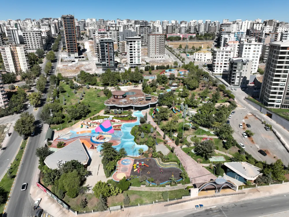 ÇOCUK OYUN DÜNYASI VATANDAŞLARIN HİZMETİNE AÇILDI
