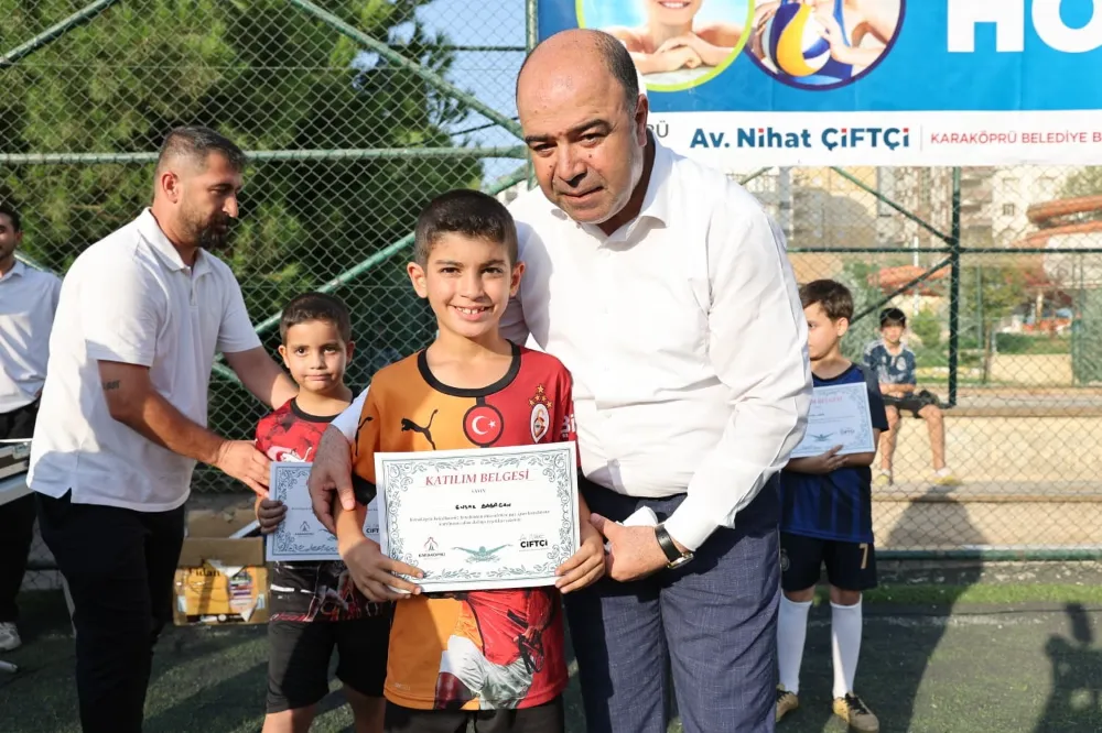 3 BİN 100 ÖĞRENCİ YAZ TATİLİNİ KARAKÖPRÜ BELEDİYESİ SPOR KURSLARINDA DEĞERLENDİRDİ
