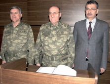 KARA KUVVETLERİ KOMUTANI ORGENERAL KIVRIKOĞLU, ŞANLIURFA`DA 
