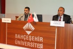 Fakıbaba Bahçeşehir üniversitesinde .