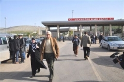 Esed Ordusundan Kaçış Sürüyor