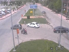 KOMİK VE DÜŞÜNDÜREN KAZA ANLARI MOBESEDE