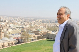 Şanlıurfa`nın Otopark Sorununa Neşter