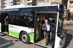 Fakıbaba Otobüs Muavini Oldu