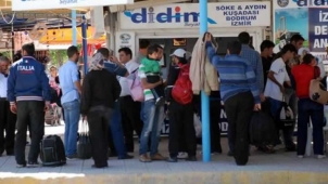 Didim`de Suriye`li 25 Kaçak Yakalandı