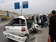 ŞANLIURFA`DA TRAFİK KAZASI: 5 YARALI